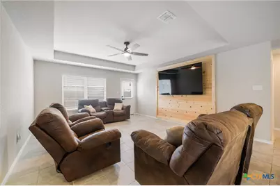 713 Angus Drive, Seguin, TX 78155 - Photo 10