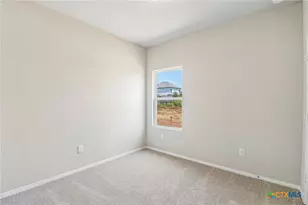 2451 Rambo Dr, San Antonio, TX 78224 - Photo 14