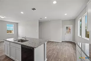 2455 Rambo Dr, San Antonio, TX 78224 - Photo 12