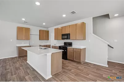 15423 Bonnethead Road, San Antonio, TX 78245 - Photo 2