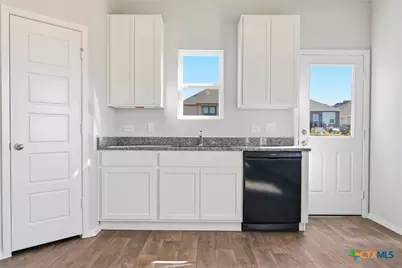 2326 Croaker Creek, San Antonio, TX 78245 - Photo 6