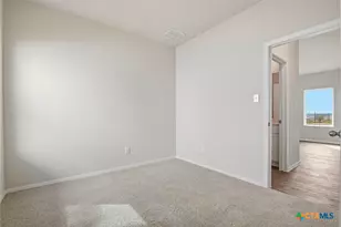 2326 Croaker Crk, San Antonio, TX 78245 - Photo 18