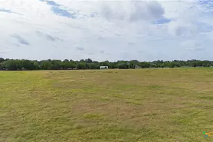 402 Happy Haven Rd, Mcqueeney, TX 78123 - Photo 22