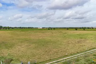 402 Happy Haven Rd, Mcqueeney, TX 78123 - Photo 24