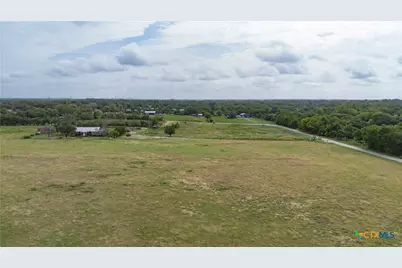 402 Happy Haven Road, Mcqueeney, TX 78123 - Photo 14