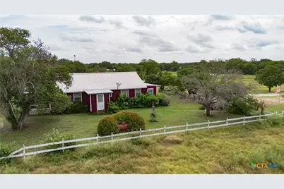 402 Happy Haven Road, Mcqueeney, TX 78123 - Photo 2
