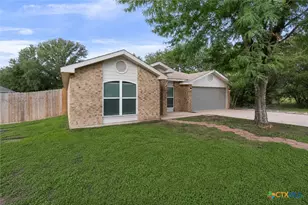 8 Doc Holiday Dr, Belton, TX 76513 - Photo 2