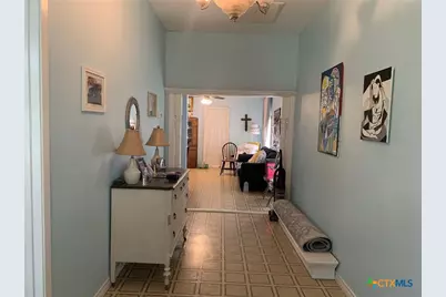 508 Stockdale Street, Cuero, TX 77954 - Photo 6