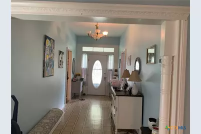 508 Stockdale Street, Cuero, TX 77954 - Photo 10
