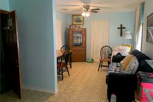 508 Stockdale St, Cuero, TX 77954 - Photo 12