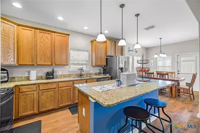 101 Water Oak Court, Victoria, TX 77901 - Photo 8