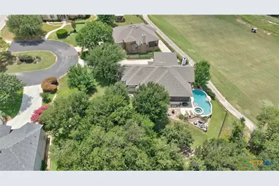 272 Long Creek Boulevard, New Braunfels, TX 78130 - Photo 34