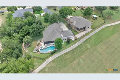 272 Long Creek Boulevard, New Braunfels, TX 78130 - Photo 30