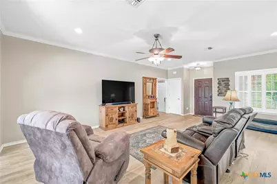 80 Hunters Way, Victoria, TX 77904 - Photo 30