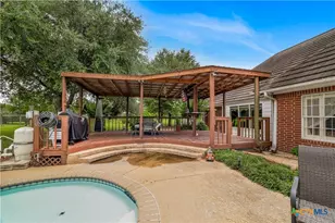80 Hunters Way, Victoria, TX 77904 - Photo 36