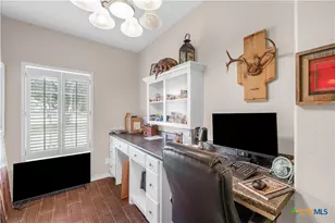 80 Hunters Way, Victoria, TX 77904 - Photo 18