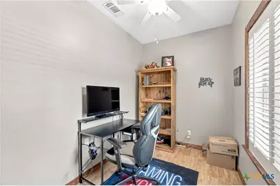 80 Hunters Way, Victoria, TX 77904 - Photo 24