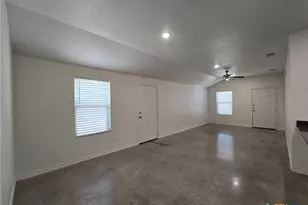 2318 Zanoletti Dr, Temple, TX 76504 - Photo 4