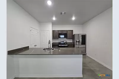 2318 Zanoletti Drive #B, Temple, TX 76504 - Photo 6