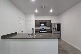 2318 Zanoletti Dr, Temple, TX 76504 - Photo 6