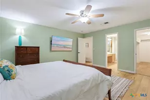 14227 Emerald Hill Dr, San Antonio, TX 78231 - Photo 16
