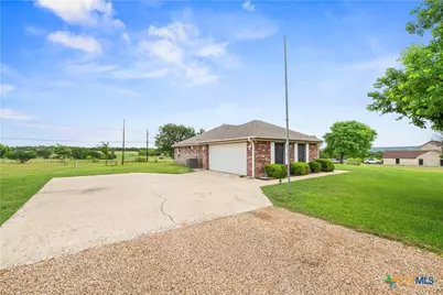 438 Hollow Road, Killeen, TX 76542 - Photo 4