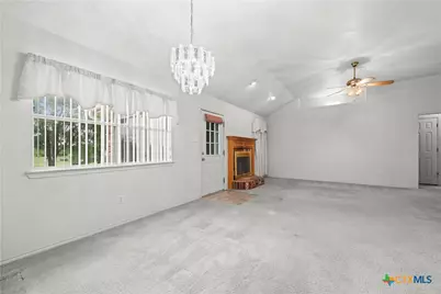 438 Hollow Road, Killeen, TX 76542 - Photo 6