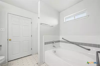 438 Hollow Road, Killeen, TX 76542 - Photo 18