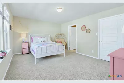 1642 Ranch House, New Braunfels, TX 78132 - Photo 4