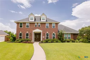 101 Legend Dr, Victoria, TX 77904 - Photo 1
