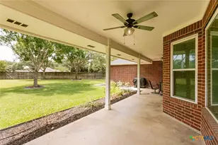 101 Legend Dr, Victoria, TX 77904 - Photo 44