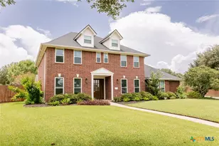 101 Legend Dr, Victoria, TX 77904 - Photo 2