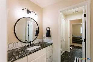 101 Legend Dr, Victoria, TX 77904 - Photo 40