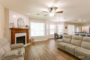 101 Legend Dr, Victoria, TX 77904 - Photo 10