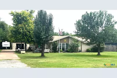 11 Ridgewood Drive, Belton, TX 76513 - Photo 1
