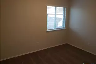 5550 Perdita Dr, Belton, TX 76513 - Photo 4