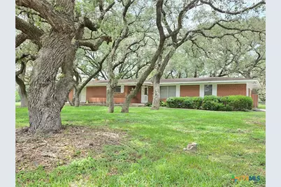518 N San Patricio Street, Goliad, TX 77963 - Photo 16