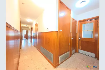 518 N San Patricio Street, Goliad, TX 77963 - Photo 14