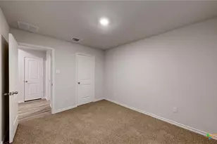 241 Dora Dr, Killeen, TX 76549 - Photo 18