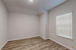 241 Dora Dr, Killeen, TX 76549 - Photo 10