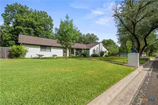 2200 Antelope Trl, Harker Heights, TX 76548 - Photo 2