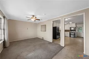 4010 S 5th St, Temple, TX 76502 - Photo 8