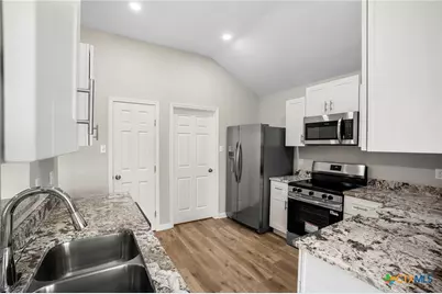 209 Foxtail Drive, Temple, TX 76502 - Photo 10