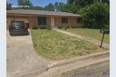 103 E Cherokee Drive, Harker Heights, TX 76548 - Photo 1