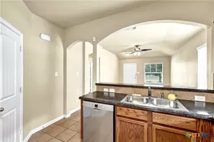 1048 Lilac Wind, New Braunfels, TX 78130 - Photo 8