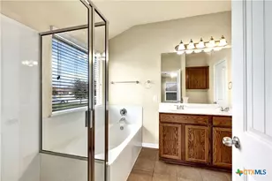 1048 Lilac Wind, New Braunfels, TX 78130 - Photo 14