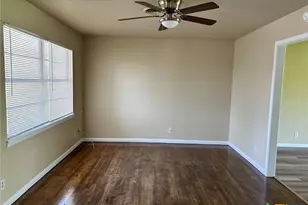 1317 Zephyr Rd, Killeen, TX 76541 - Photo 2