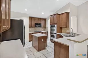 6001 Graphite Dr, Killeen, TX 76542 - Photo 2