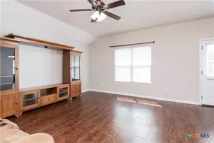 202 Diane Dr, Moody, TX 76557 - Photo 4