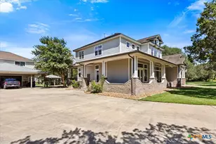 5 Horseshoe Trail, New Braunfels, TX 78132 - Photo 2